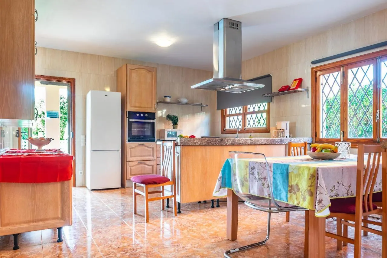Villa Cauells By Mallorca Villa Selection Пальма-де-Майорка Дом отдыха